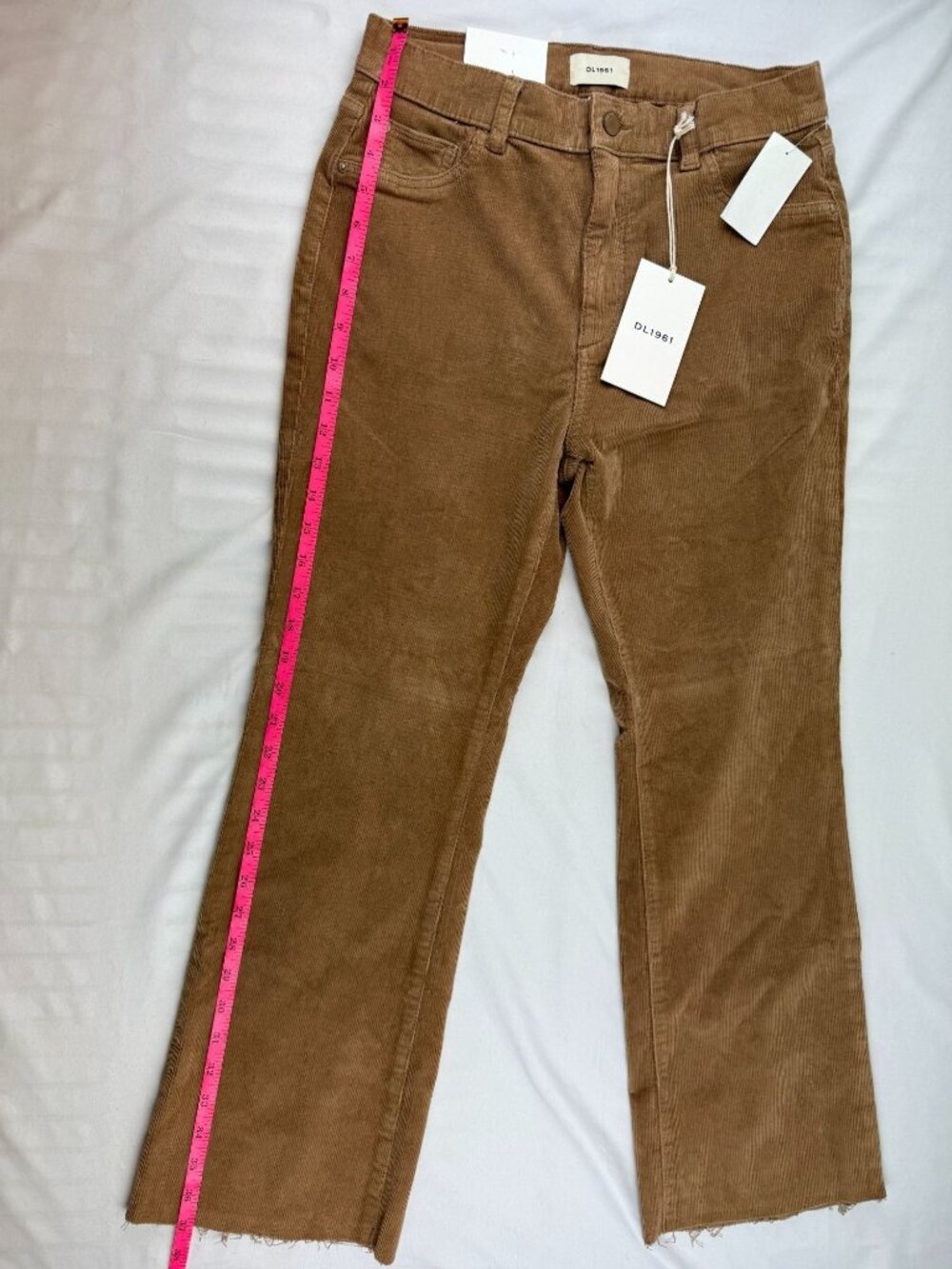 NWT DL1961 Bridget Corduroy Boot High Rise cropped Instasculpt Size 28 Teddy Tau - Picture 13 of 15